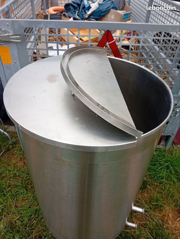 Cuve inox sur pieds 240L (image 12)