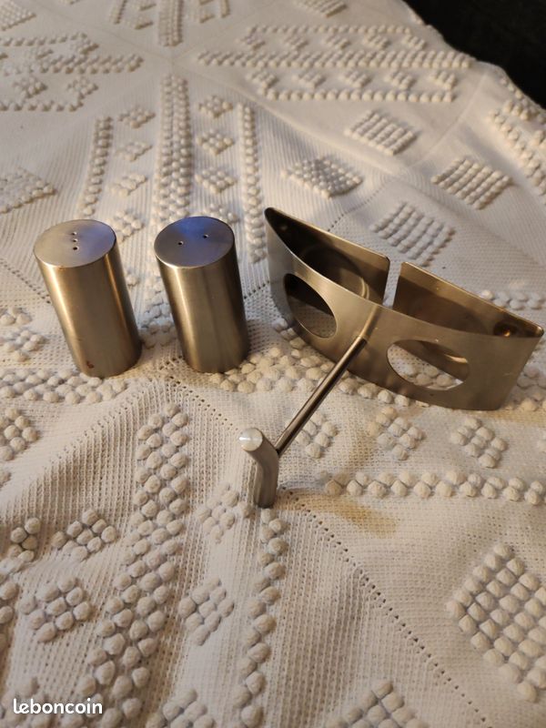 Salière et poivrière métal chromé (image 4)
