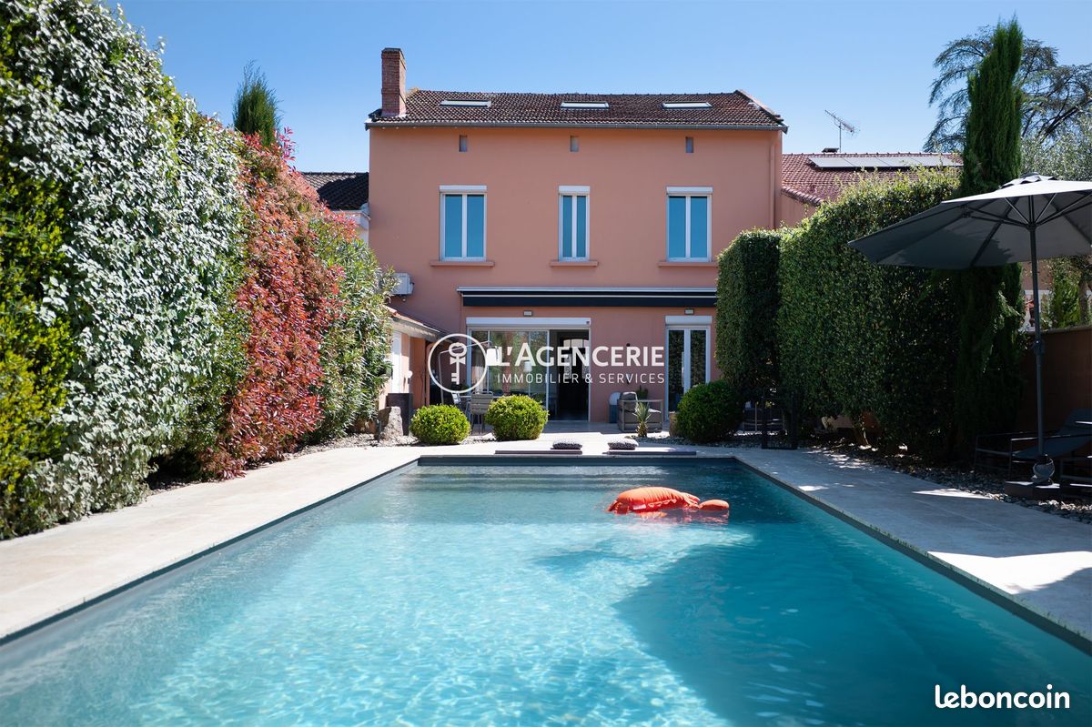 Maison 8 pièces 195 m² · à Albi · 195 m² · 545 000 €