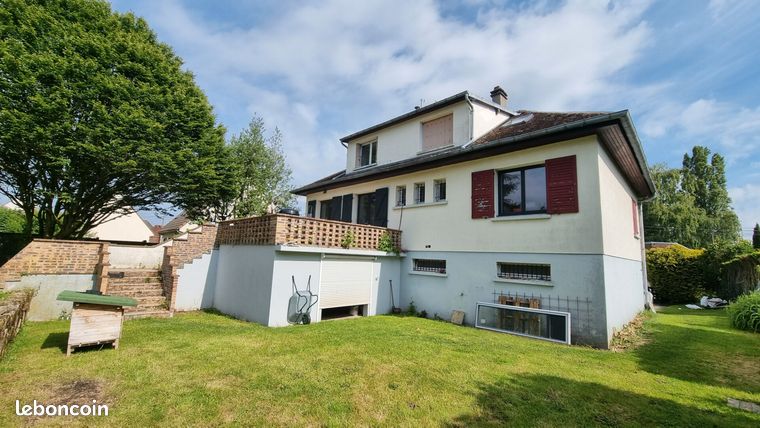 Maison 9 pièces 149 m²