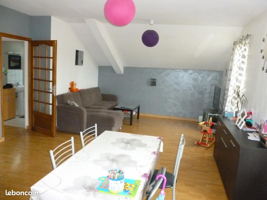 Appartement 3 pièces 79 m² · à Bayon · 79 m² · 550 €