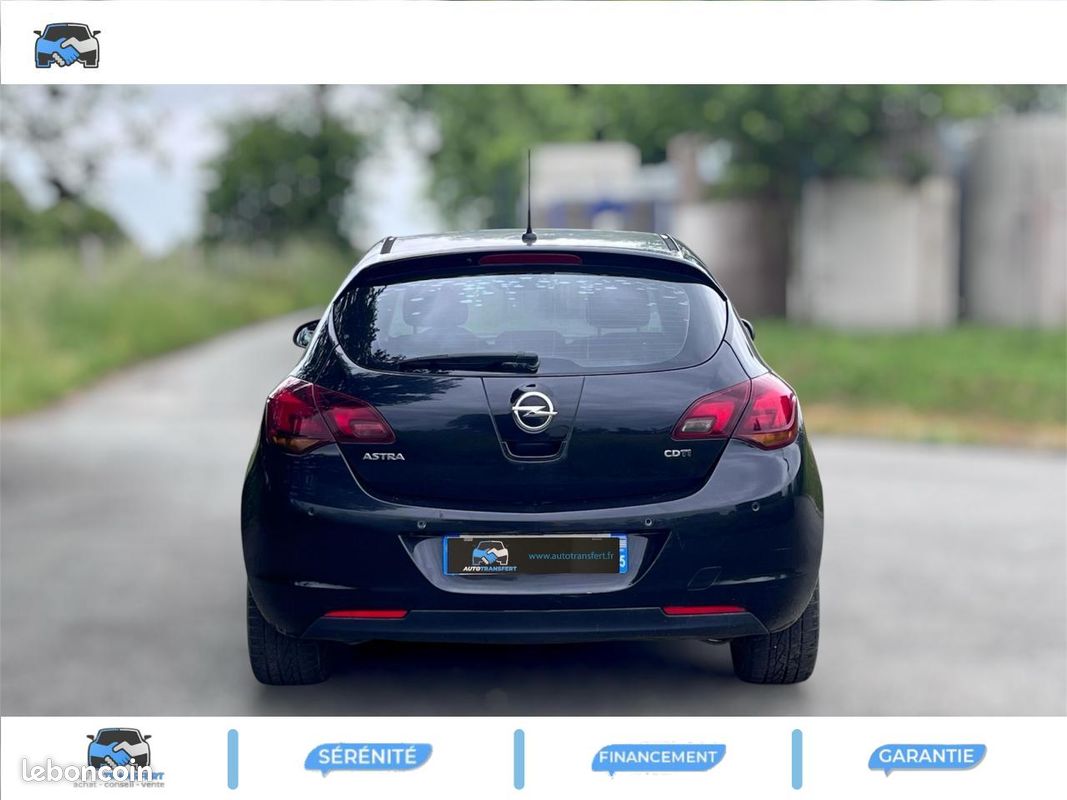 OPEL ASTRA 1.7 CDTI - 125 - Sport DISTRIBUTION ET EMBRAYAGE NEUF (image 5)