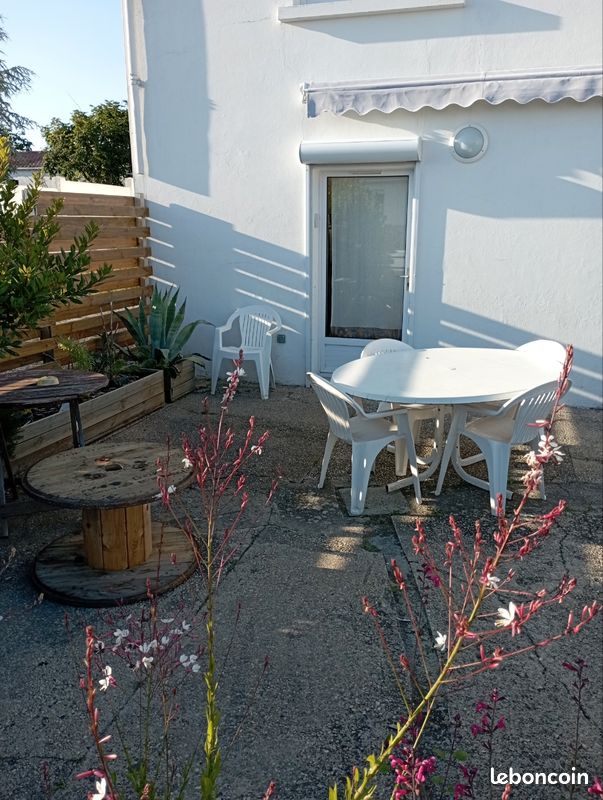 Maison 2 pièces 35 m² · à Saint-Gilles-Croix-de-Vie · 35 m² · 680 €