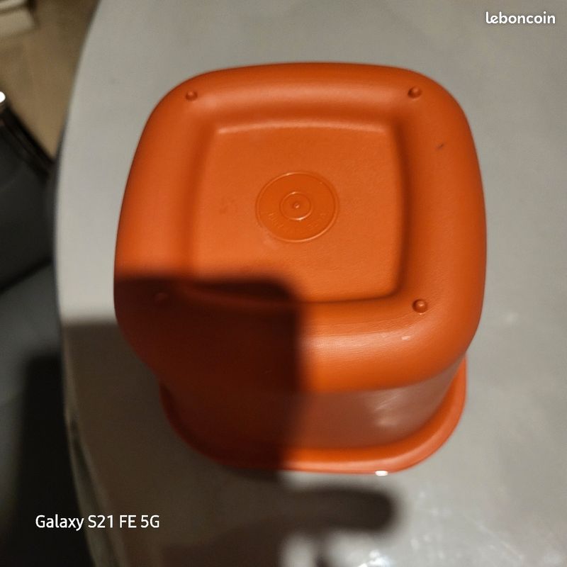 Boite à glaçons marque Tupperware neuve (image 3)