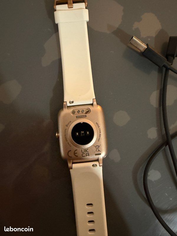 Montre connectée Cw900 décathlon (image 3)