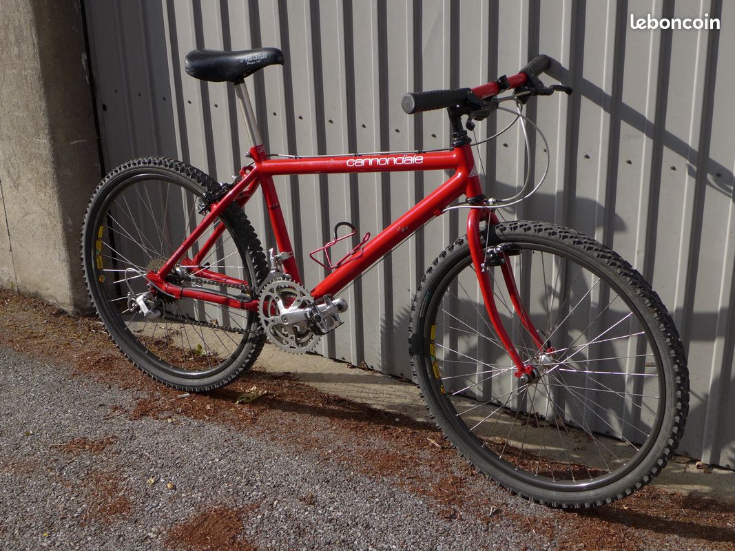 Moyeu Arrière Suntour SL Neuf Old Stock - 135mm, 36 Trous, 8 Vitesses, Pour VTT Années 90