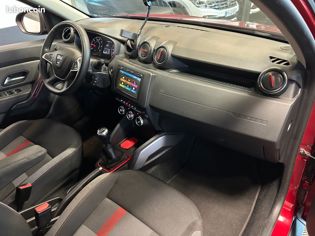 DACIA DUSTER Blue dCi 115 4x2 SL Techroad - Suivi Complet, 1ere Main, Courroie OK, Attelage (image 8)