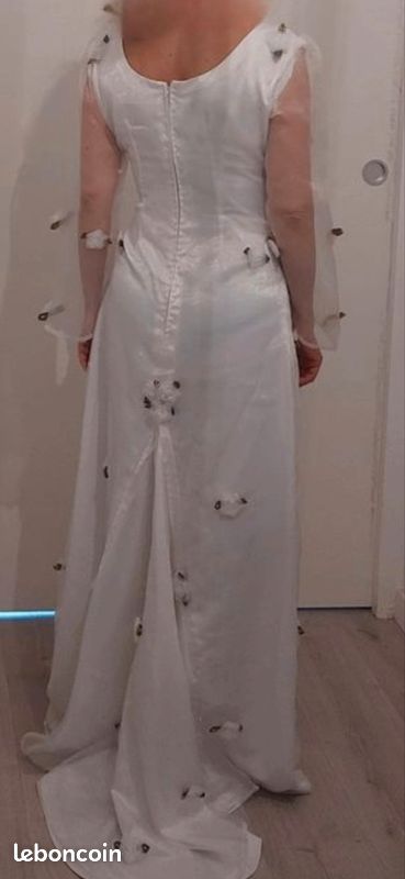 Robe blanche (image 2)