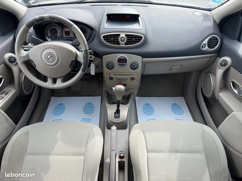 Renault CLIO III BOÎTE AUTO 64 490 KMS CLIM.A/REG/LIM/RADAR AR (image 5)