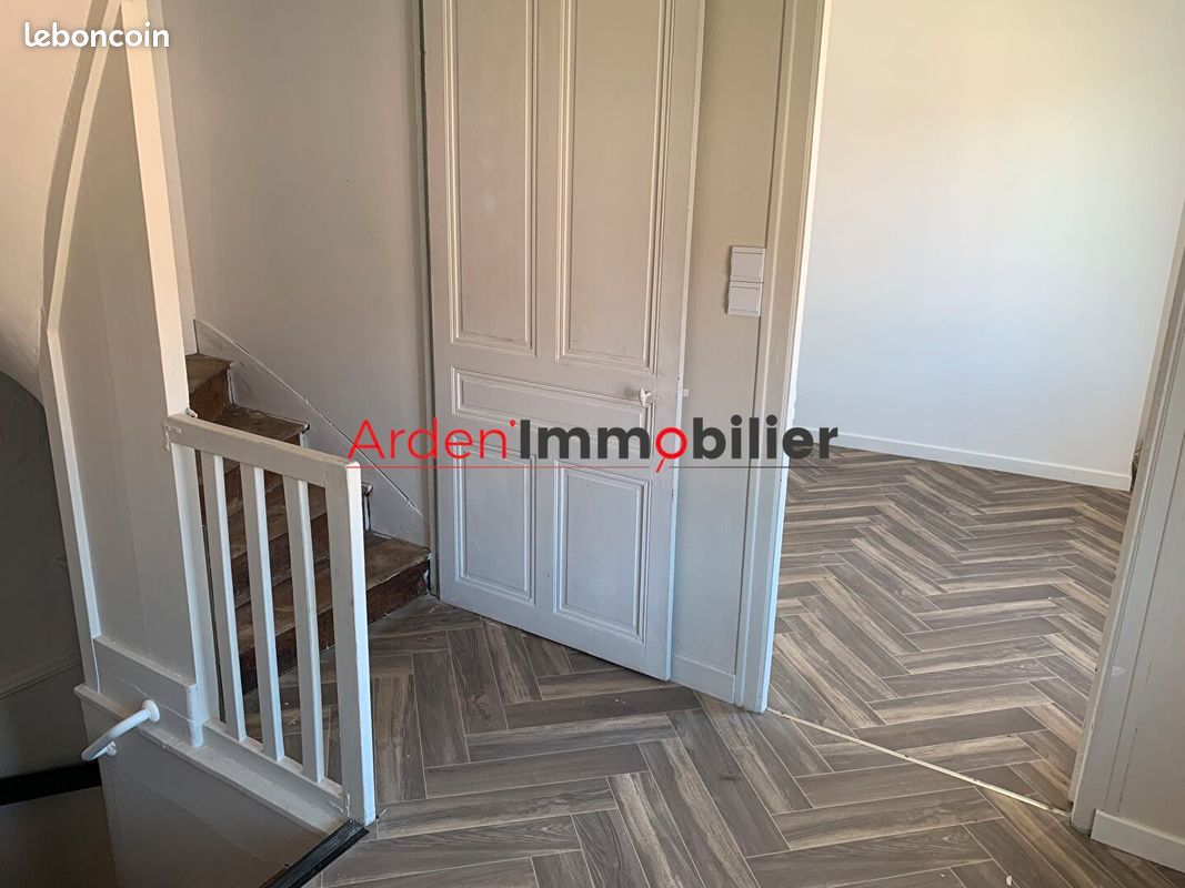 Maison 3 pièces 61 m² · à Rethel · 61 m² · 82 000 €