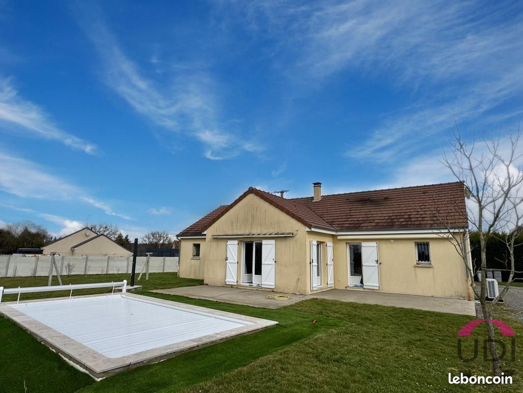 Maison 5 pièces 115 m² · à Commentry · 115 m² · 233 400 €