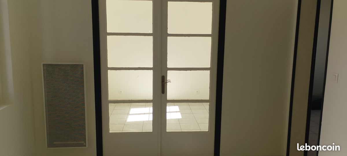 Immeuble 7 pièces 100 m² · à Angoulême · 100 m² · 180 000 €