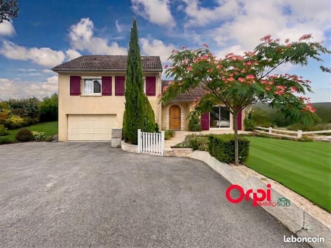 Maison 4 pièces 130 m² · à Saint-Fuscien · 130 m² · 359 000 €
