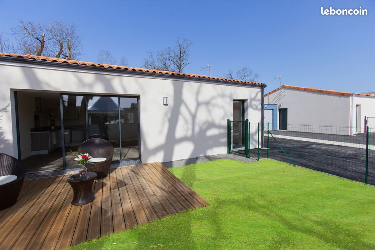 Maison 4 pièces 90 m² · à Saint-Julien-de-l'Escap · 90 m² · 800 €/mois