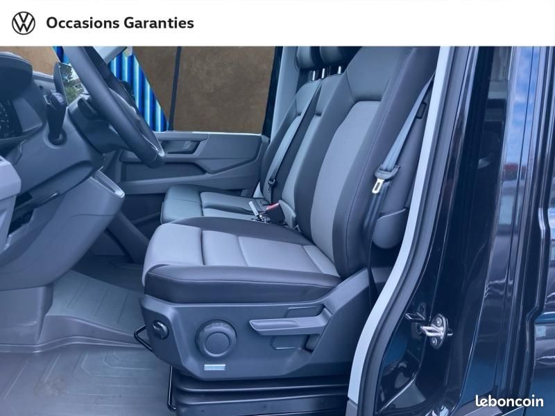 Volkswagen Crafter Fg 35 L3H3 2.0 TDI 177ch Business Traction BVA8 (image 32)