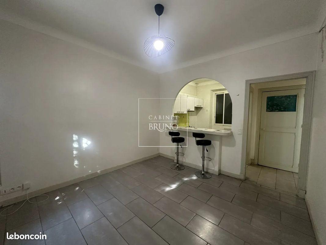 Appartement 2 pièces 41 m² · à Cannes · 41 m² · 856 €/mois