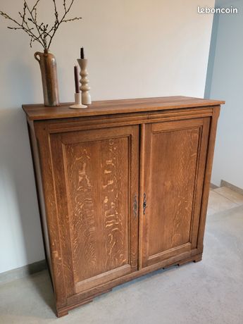 Buffet ancien en chataignier massif – Brin Doré