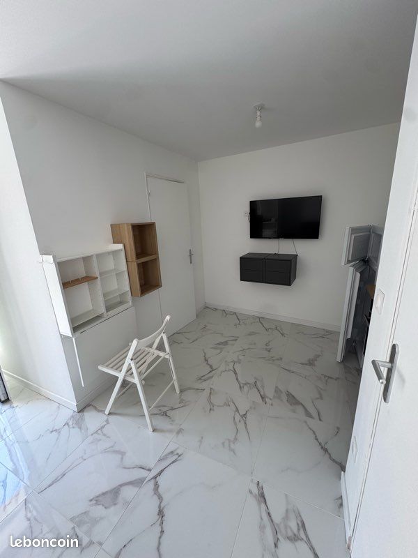 Appartement 1 pièce 20 m² · à Lille · 20 m² · 630 €