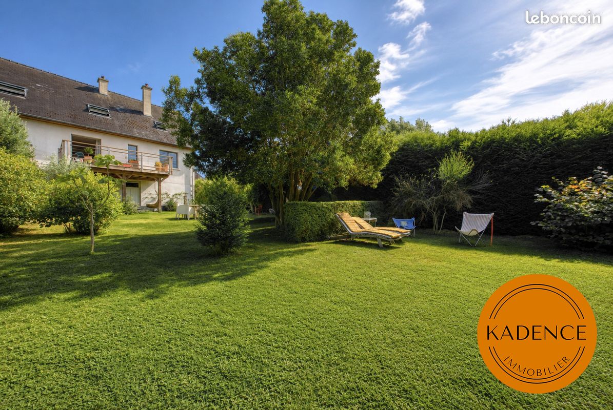 Maison 6 pièces 128 m² · à Saint-Grégoire · 128 m² · 672 750 €