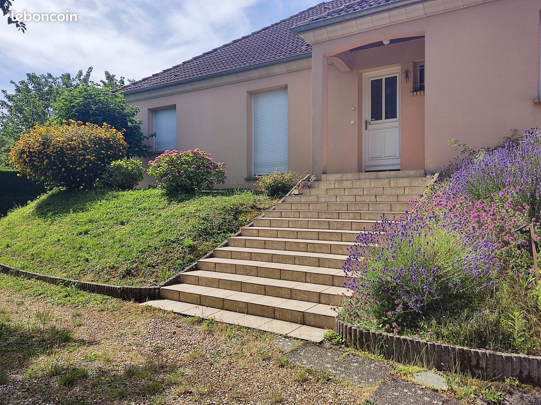 Maison 7 pièces 165 m² · à Ris-Orangis · 165 m² · 375 000 €