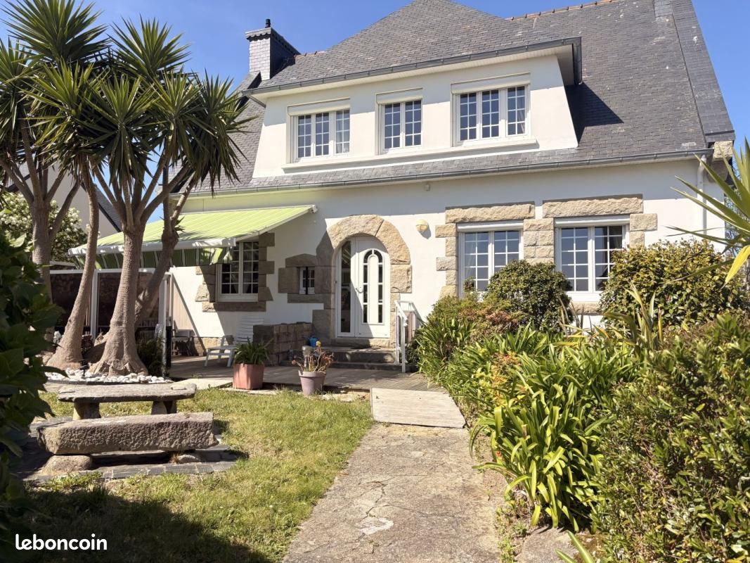 Maison 6 pièces 171 m² · à Perros-Guirec · 171 m² · 648 900 €