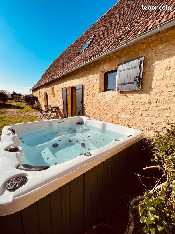 Maison 5 pièces 122 m² · à Saint-Chamassy · 122 m² · 350 000 €