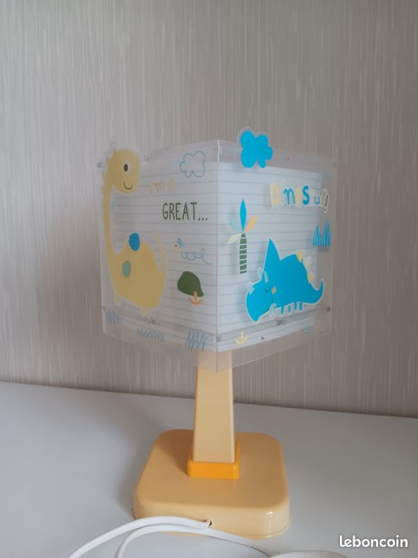 Lampe de chevet pour chambre enfant (image 2)