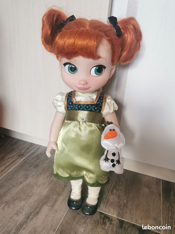 Poupée animator disney Anna la reine des neiges (image 1)