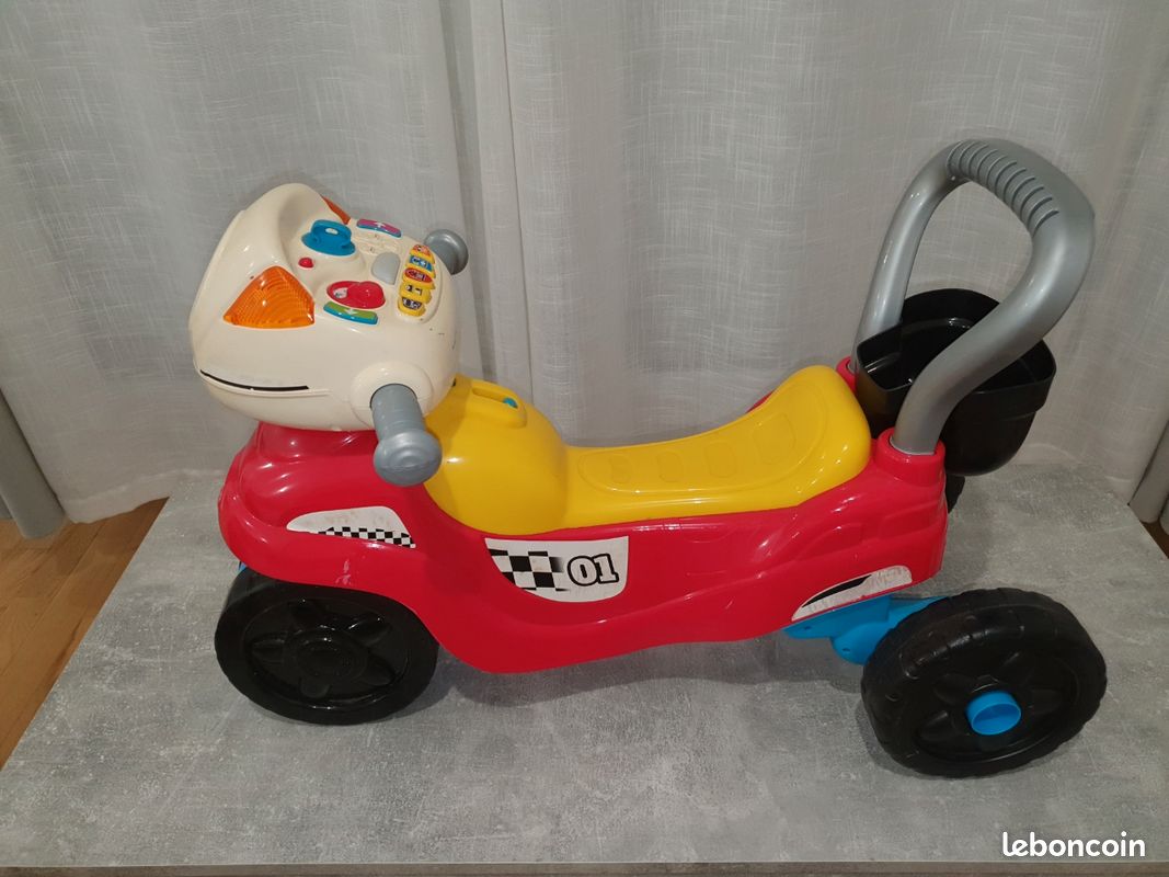 VTech Trotti Moto en 1, Trotteur Pousseur Bébé, Tricycle