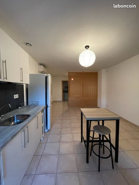 Appartement 1 pièce 33 m² · à Aramon · 33 m² · 520 €/mois