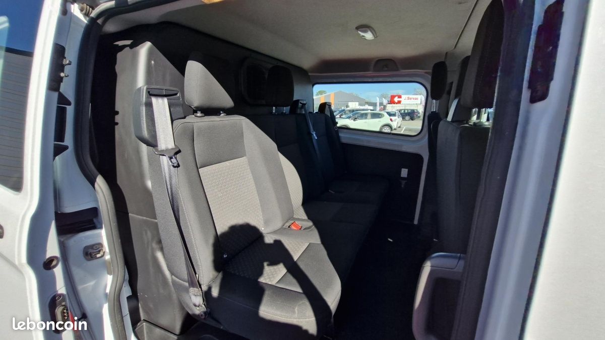 Ford Transit Custom CABINE APPROFONDIE L2H1 2.0 Ecoblue 130 Trend Business (image 19)