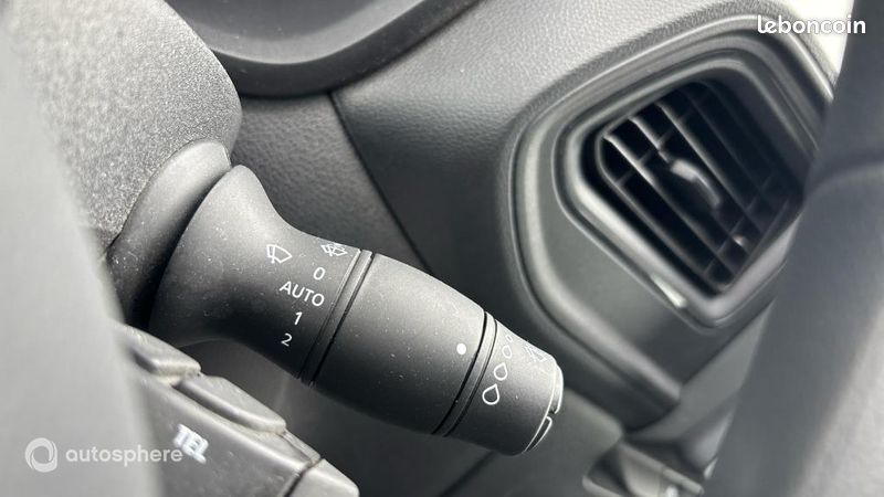 Renault Master Véhicule utilitaire ou Société F3500 L3H3 2.3 Blue dCi 135ch Confort Euro6E (image 25)