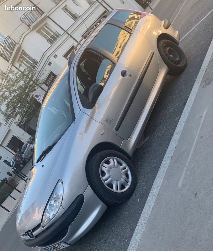 Peugeot 206 Breaks 2004 - Voitures