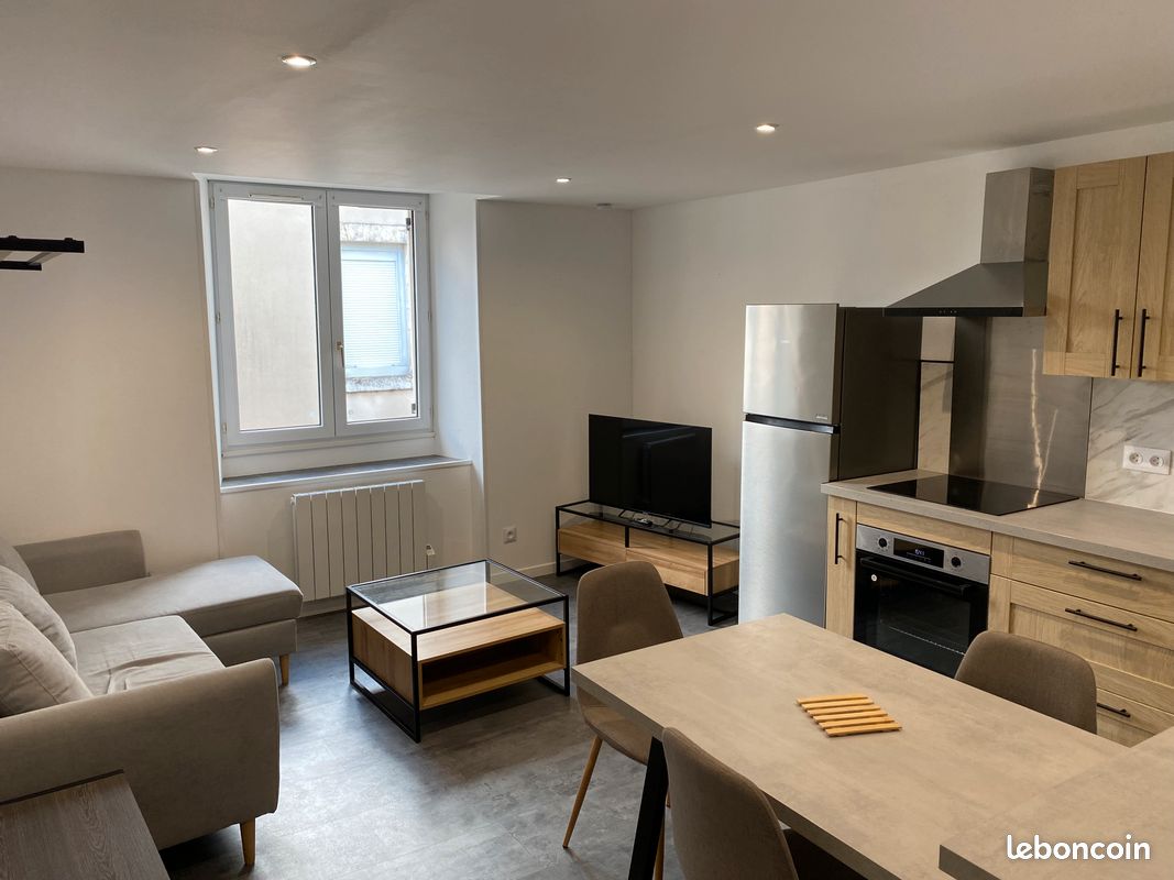 Appartement 2 pièces 36 m² · à Saint-Junien · 36 m² · 620 €