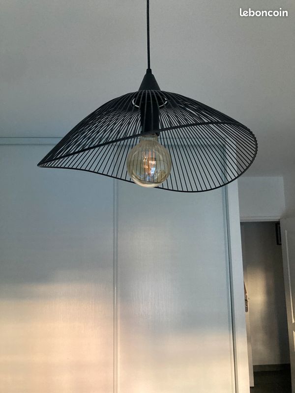 Suspension LED noire (image 2)