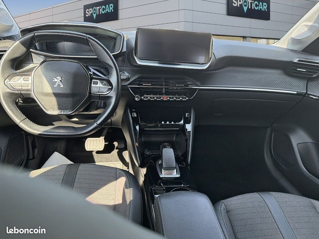 PEUGEOT 208 Electrique 50 kWh 136ch Allure Business (image 10)