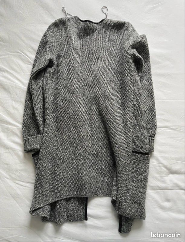 Long gilet chaud gris et noir taille M (image 5)