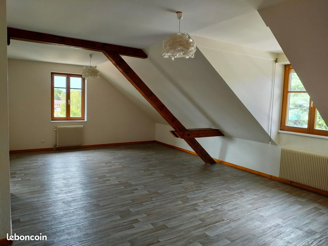 Appartement 4 pièces 100 m² · à Rouffach · 100 m² · 860 €