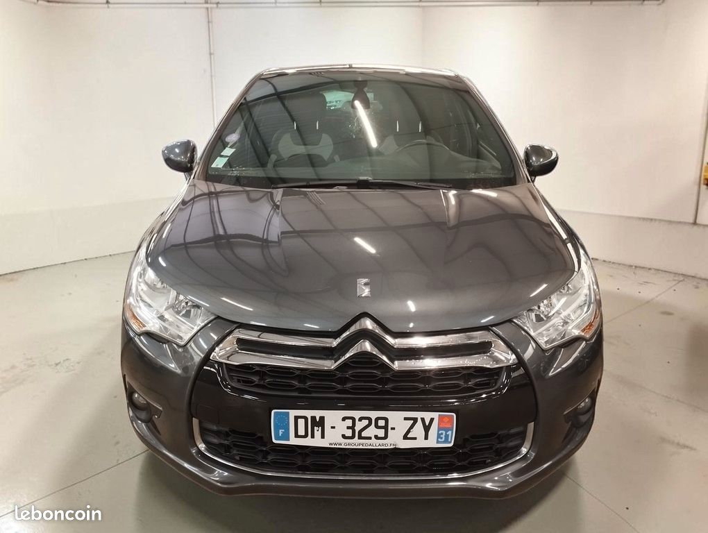 Citroën DS4 1.2 THP 130 SO CHIC 5P (image 4)