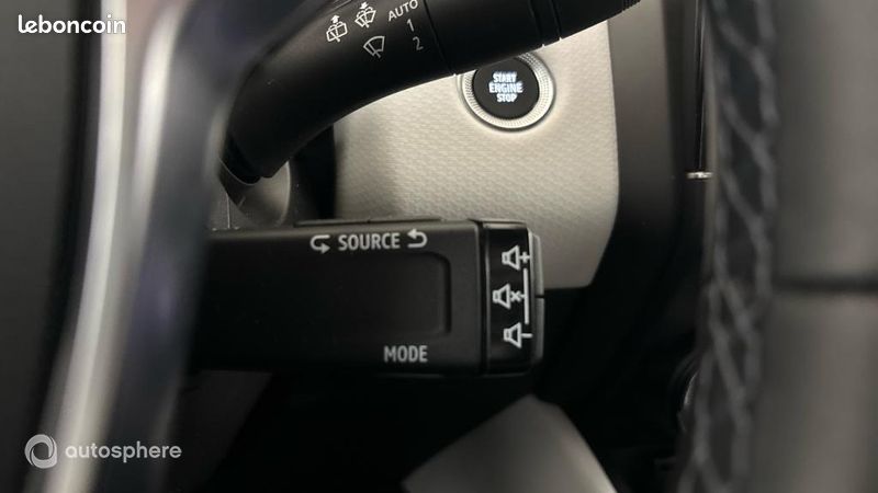 Renault Clio 1.6 E-Tech hybride 140ch Intens -21N (image 29)