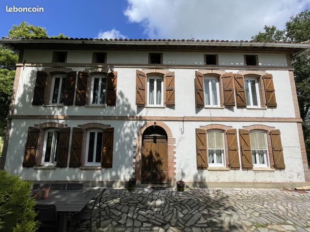 Maison 8 pièces 226 m²