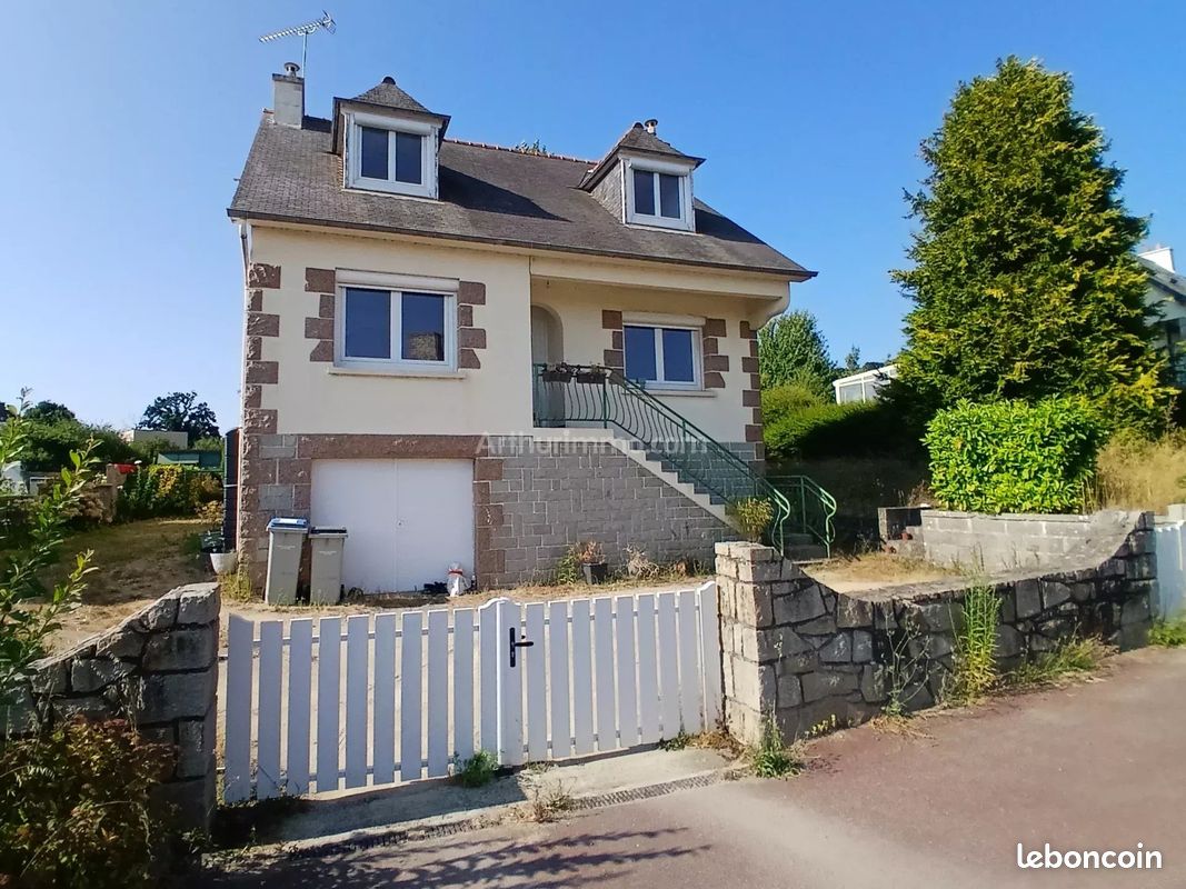 Maison 5 pièces 94 m² · à Saint-Agathon · 94 m² · 186 000 €