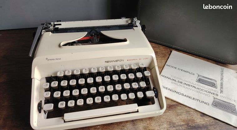 Machine à écrire Vintage Remington Miracle Tab – état Correct, Pour Collection