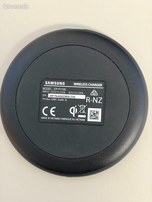 SAMSUNG Chargeur rapide sans fil induction usb-c EP-P1100 (image 2)