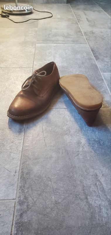Chaussure mocassin taille 41 pataugas tout cuir tres bon état (image 1)