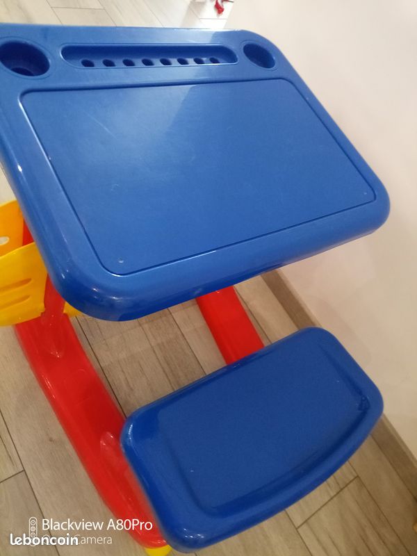Pupitre/bureau enfant (image 2)