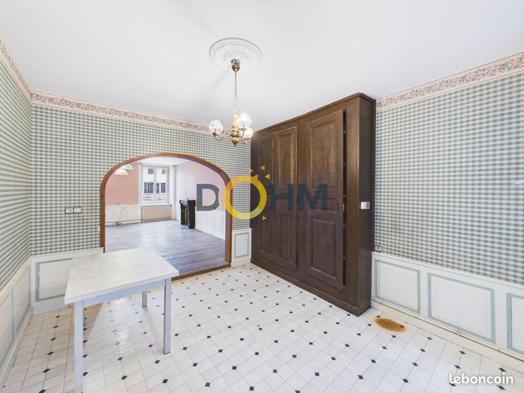 Appartement 5 pièces 96 m² · à Ambert · 96 m² · 62 000 €