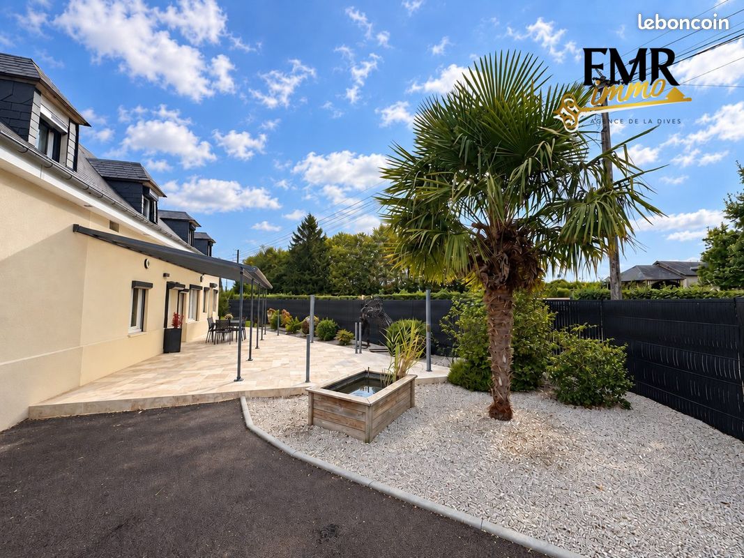 Maison 10 pièces 224 m² · à Les Monceaux · 224 m² · 450 000 €