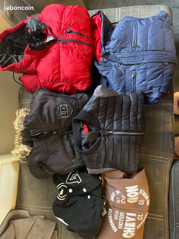 Vente gros lot vêtement garçon ans Vêtements