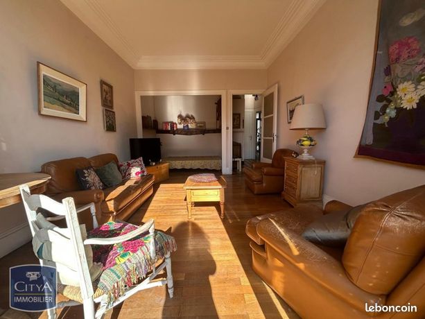 Appartement 2 pièces 61 m² — 14